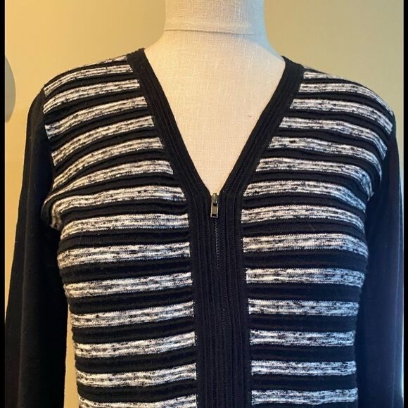 Merino Wool Blend Cardigan Sweater Medium - Picture 2 of 6